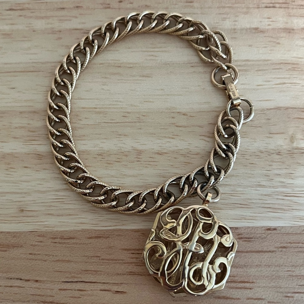 VINTAGE SARAH COVENTRY MONOGRAM FILIGREE LINK BRACELET